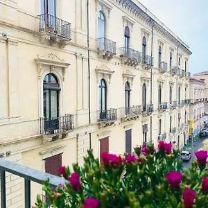 Dimora Lupo_lifestyle Bed & Breakfast Aeroporto di Catania Fontana Rossa